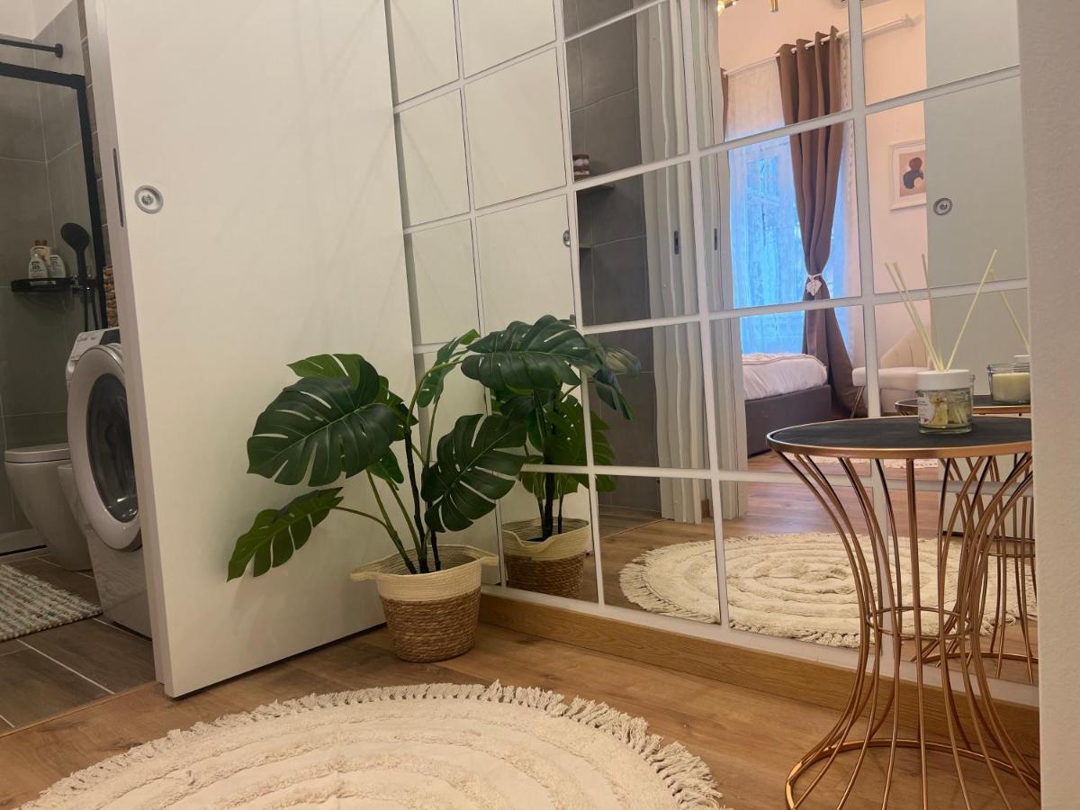 Regina Milano In Bocconi Apartment Exterior photo